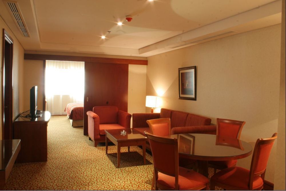 Ramee Royal Hotel Dubaj Szoba fotó